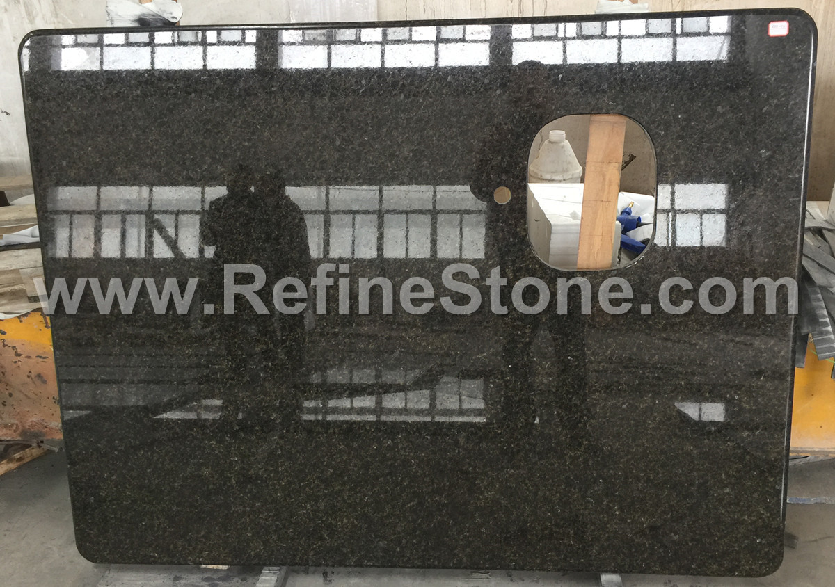 Verde Ubatuba granite countertop